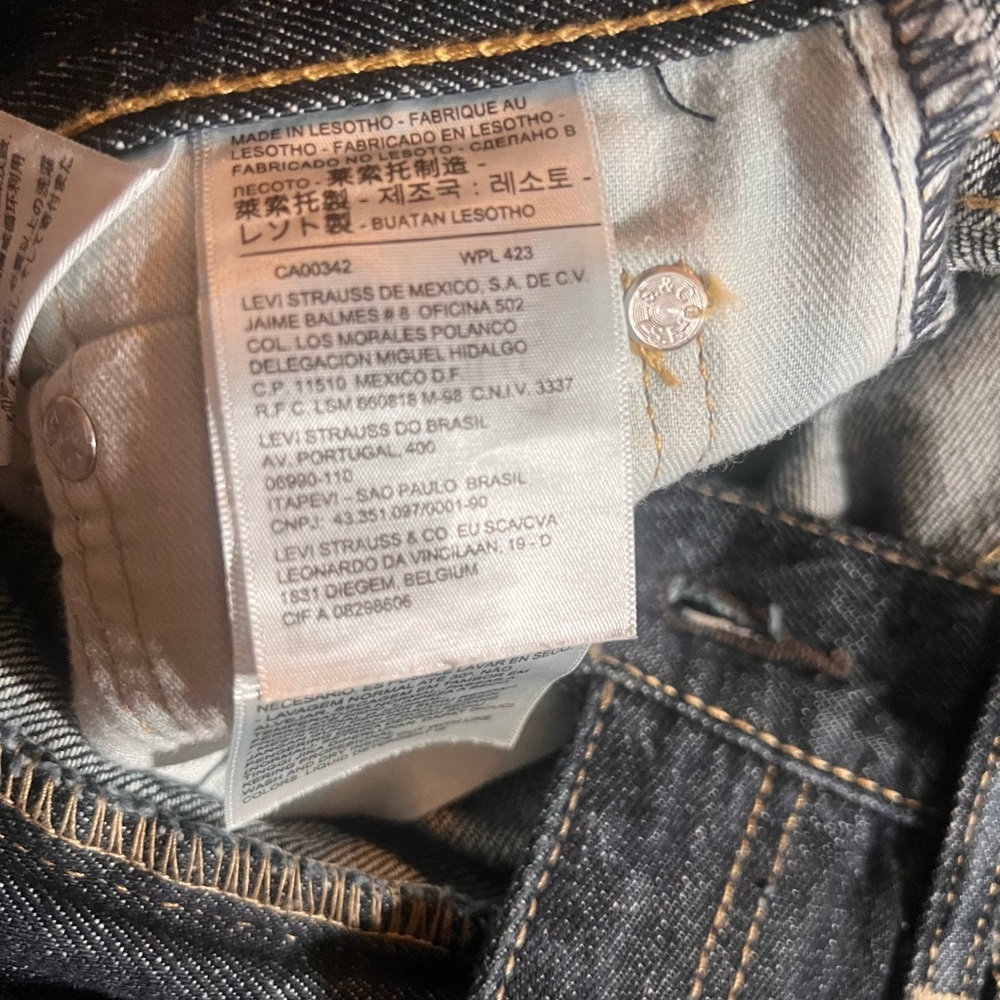 Men's Levi’s 559 Dark Blue Jeans - Size 30 x 32 - Picture 13 of 13